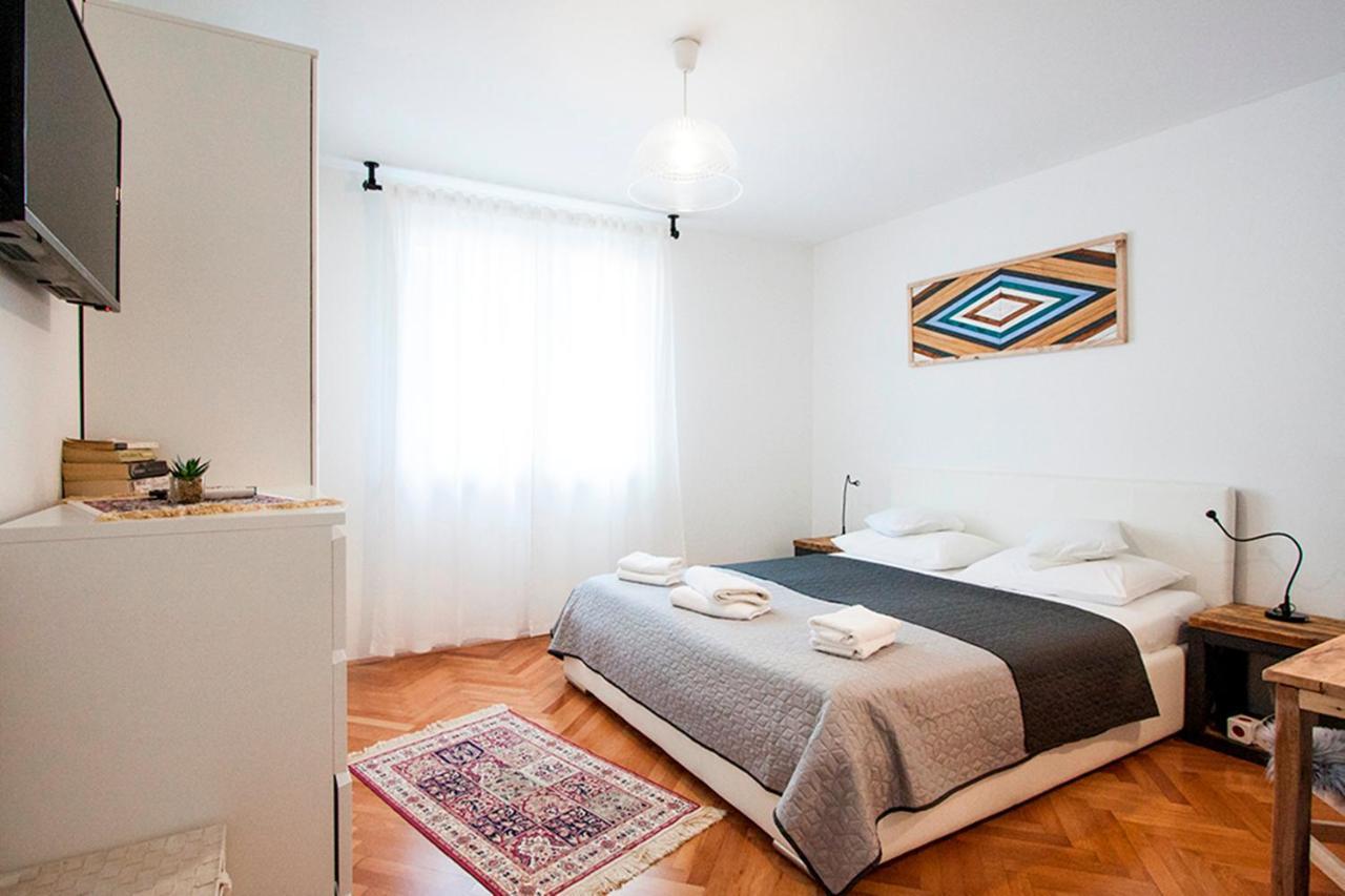Casa Villa Carducci Ровин Екстериор снимка