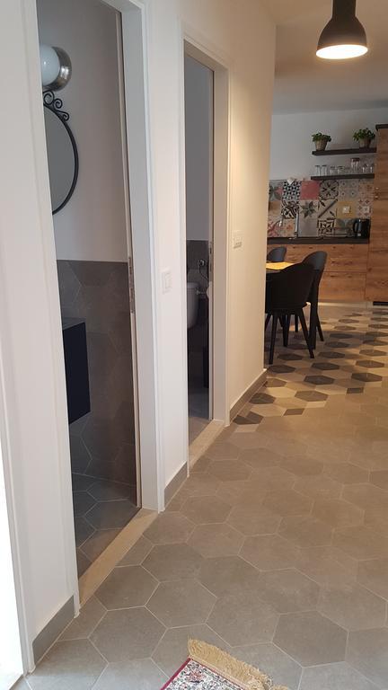 Casa Villa Carducci Ровин Екстериор снимка
